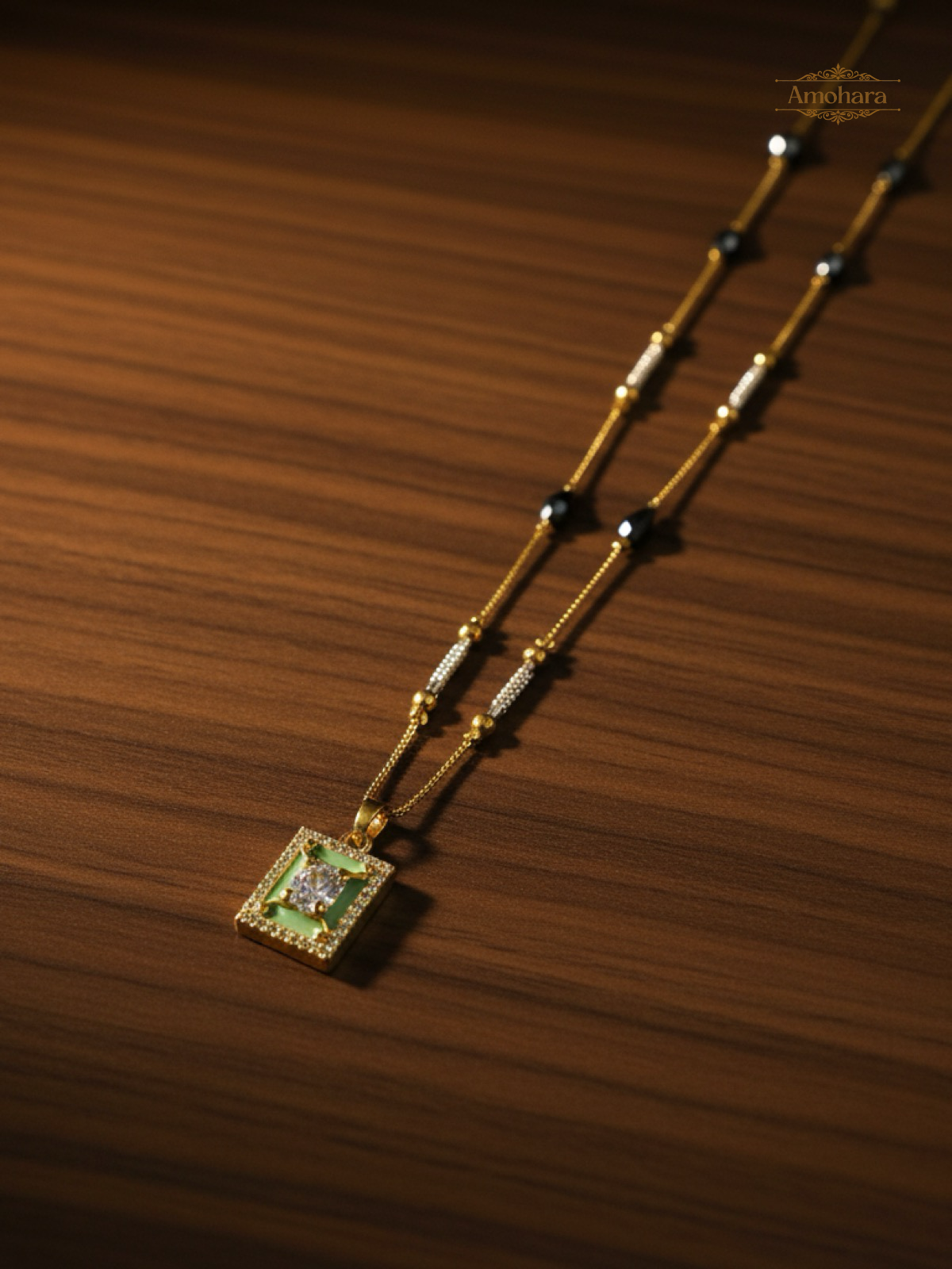 Emerald Glow Square Pendant Mangalsutra