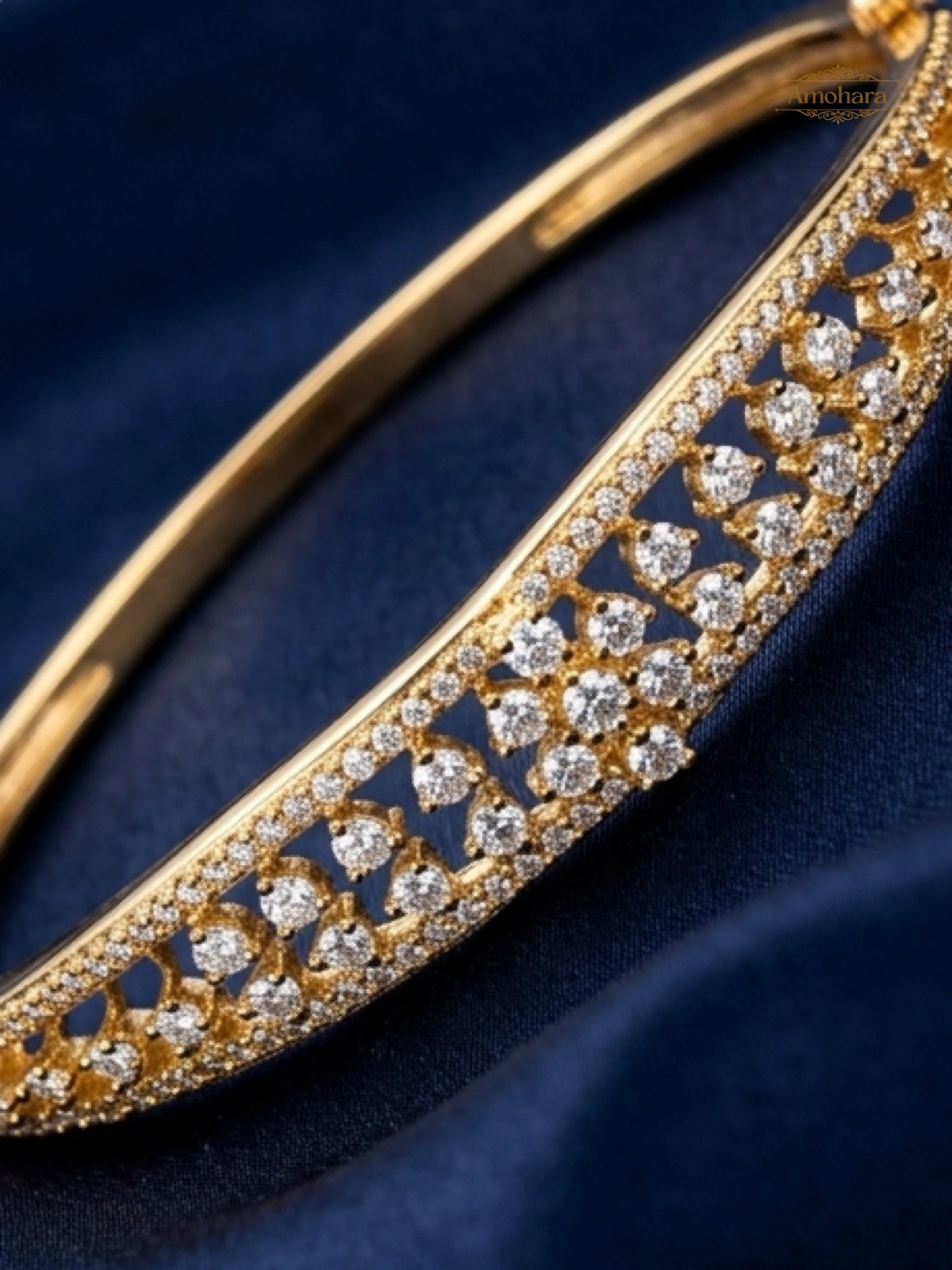 Golden Lattice Sparkle Bangle bracelet