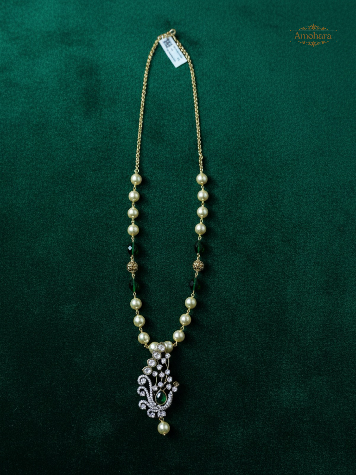 Victoria emerald and pearl with pendant- 18”