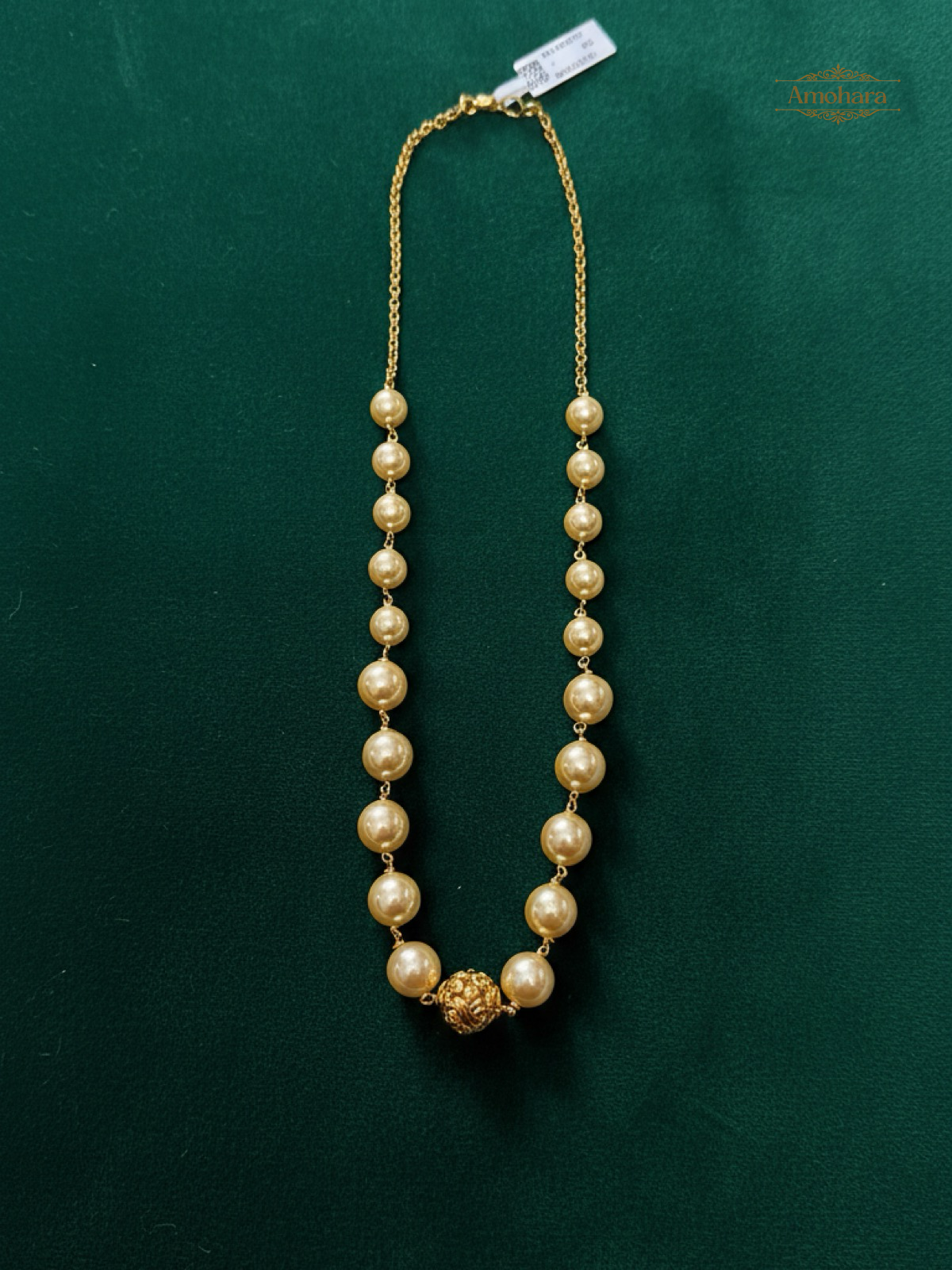 Golden Pearl Classic Necklace