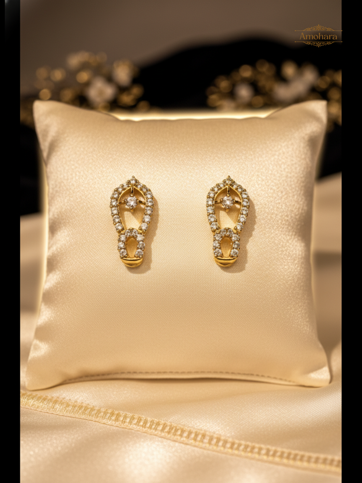White J stud Open Design