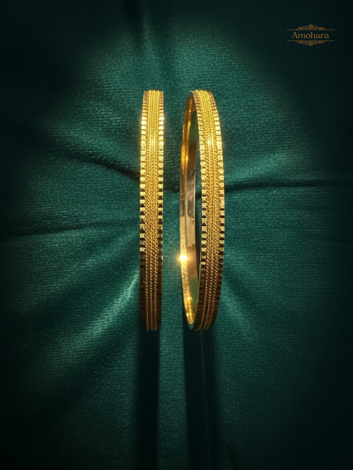 Elegant Texture Line Bangles
